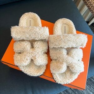 Women’s Hermes Chypre Wool Sandal